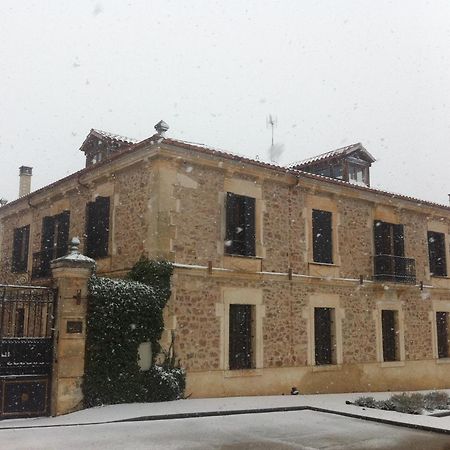 El Senorio De La Serrezuela Aldeanueva de la Serrezuela Bagian luar foto